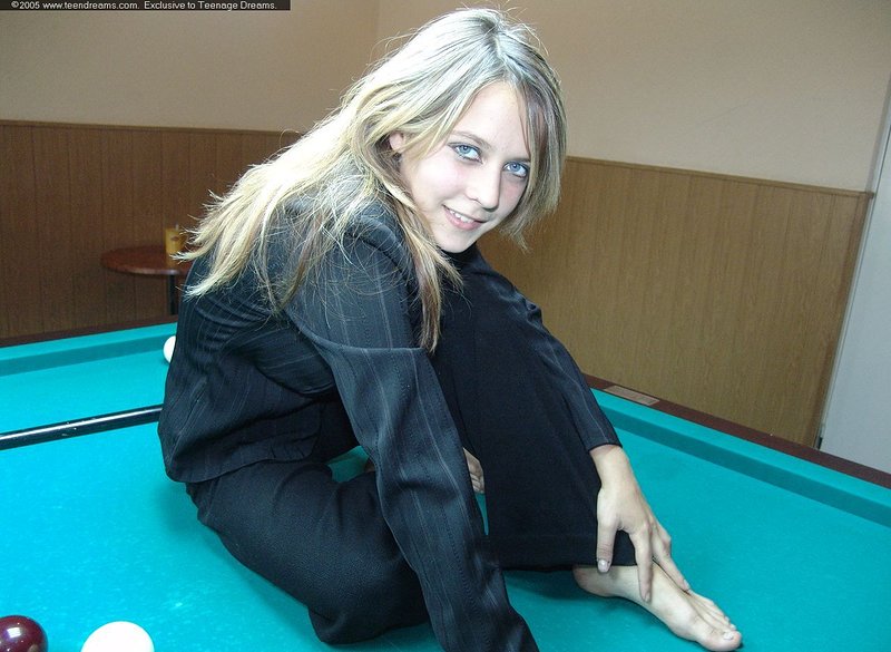 Ева, 21